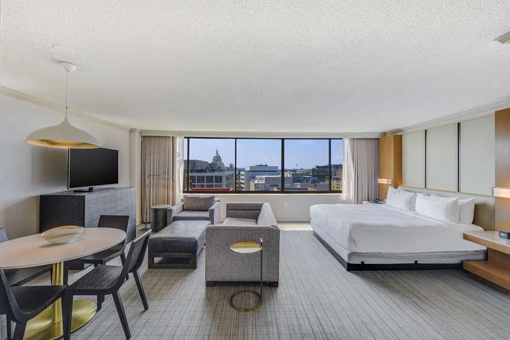 Hilton Washington Dc Capitol Hill Hotel Стая снимка